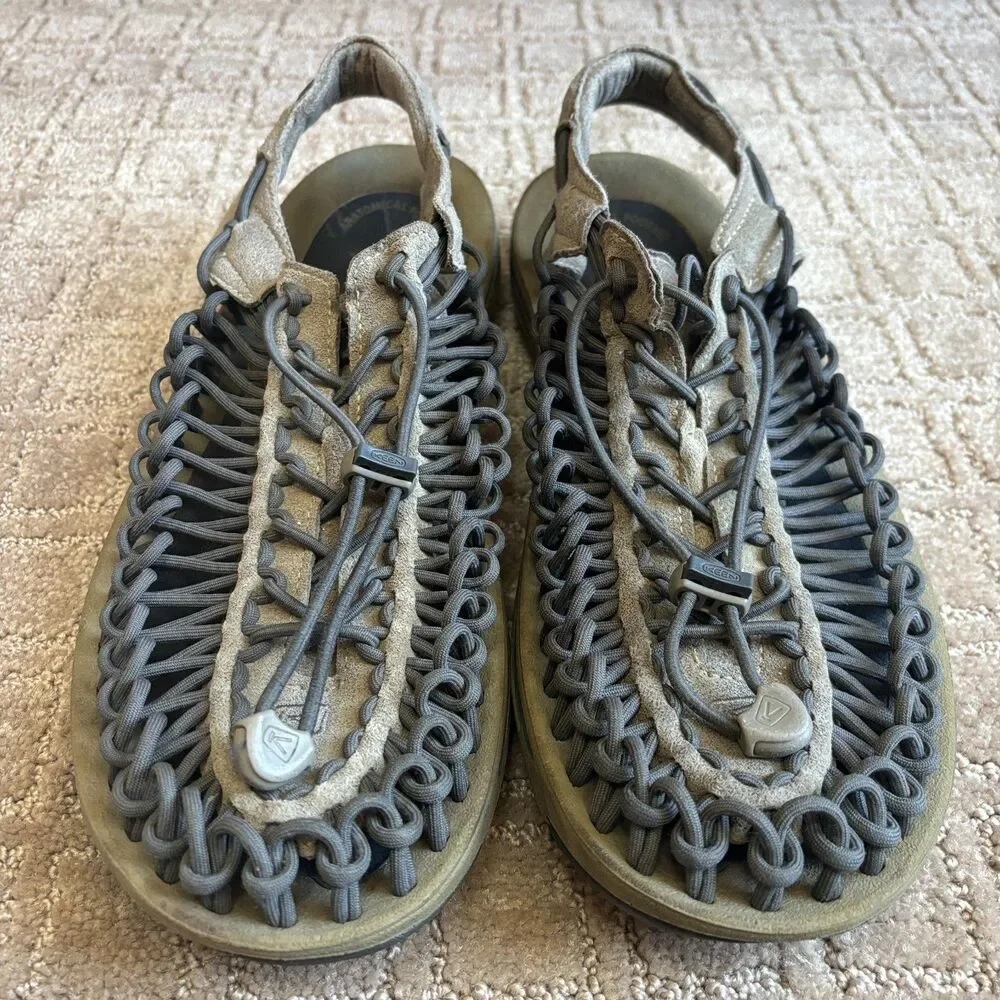 Keen Uneek Sandals Mens 11 Gray Bungee Cord Hike Slip In Outdoor Adjustable